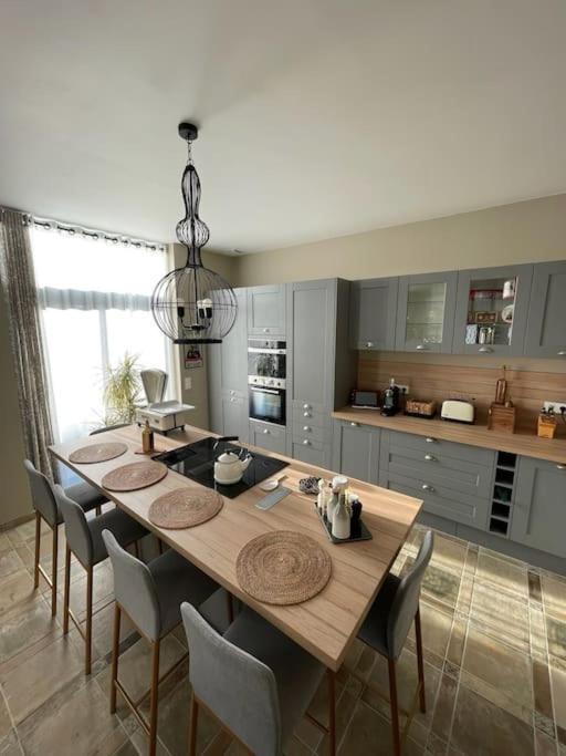Le Pigeonnier / Gite De Charme 1 A 4 Pers 80 M² Cambrai Extérieur photo